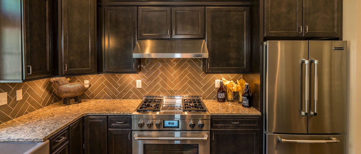 Blog_BW_2019_Tile_Trend_Alexandria_Delaware_Kitchen_Backsplash