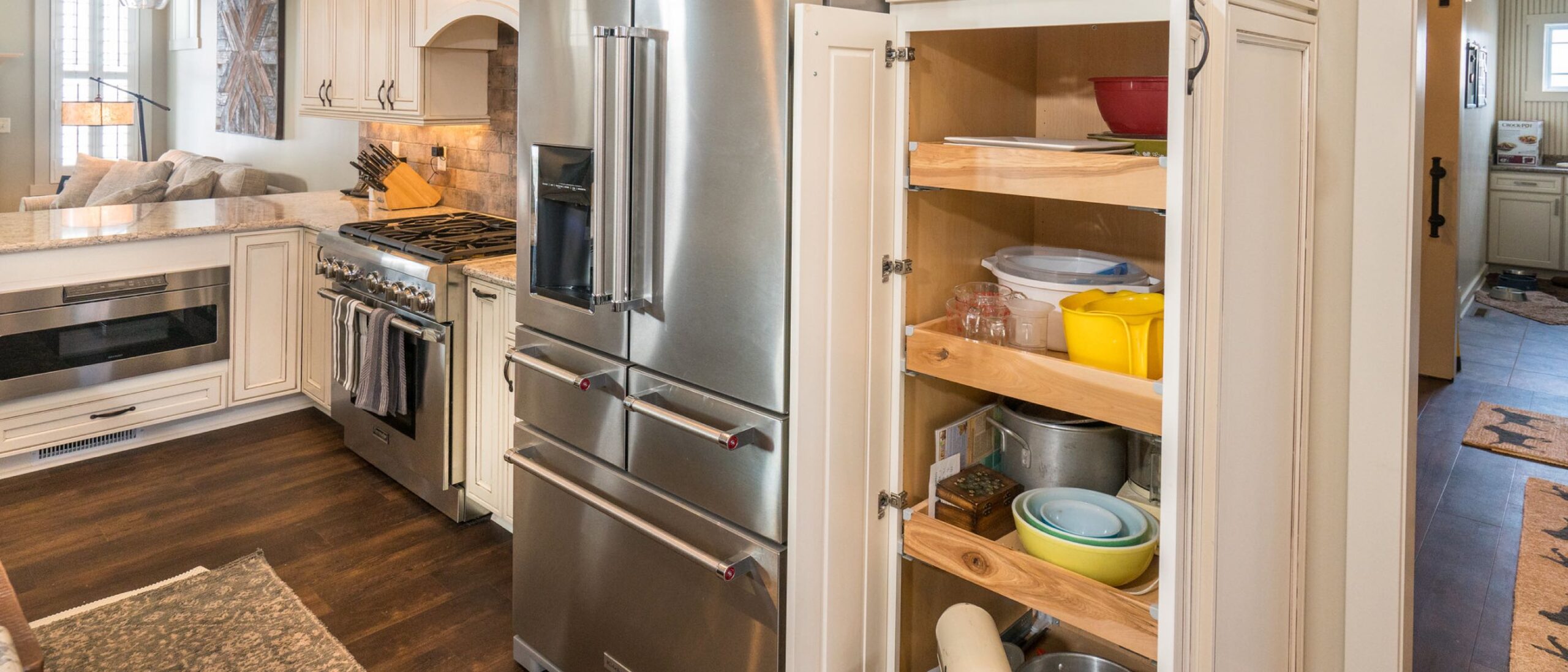 Pull Out Pantry Shelves for your Home - ALL ORGANIZED