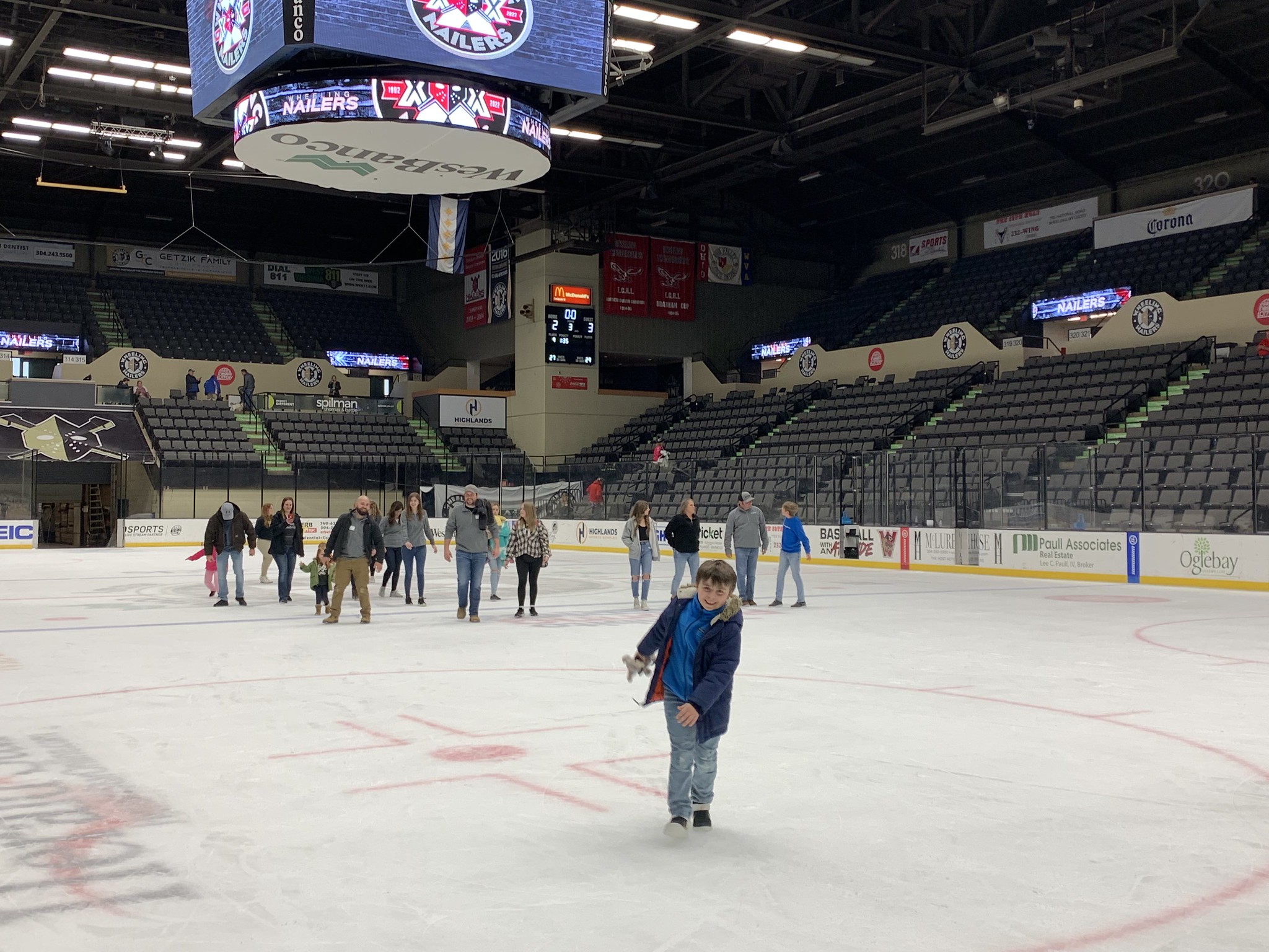 A Dedication to Our Raving Fans Wayne Homes